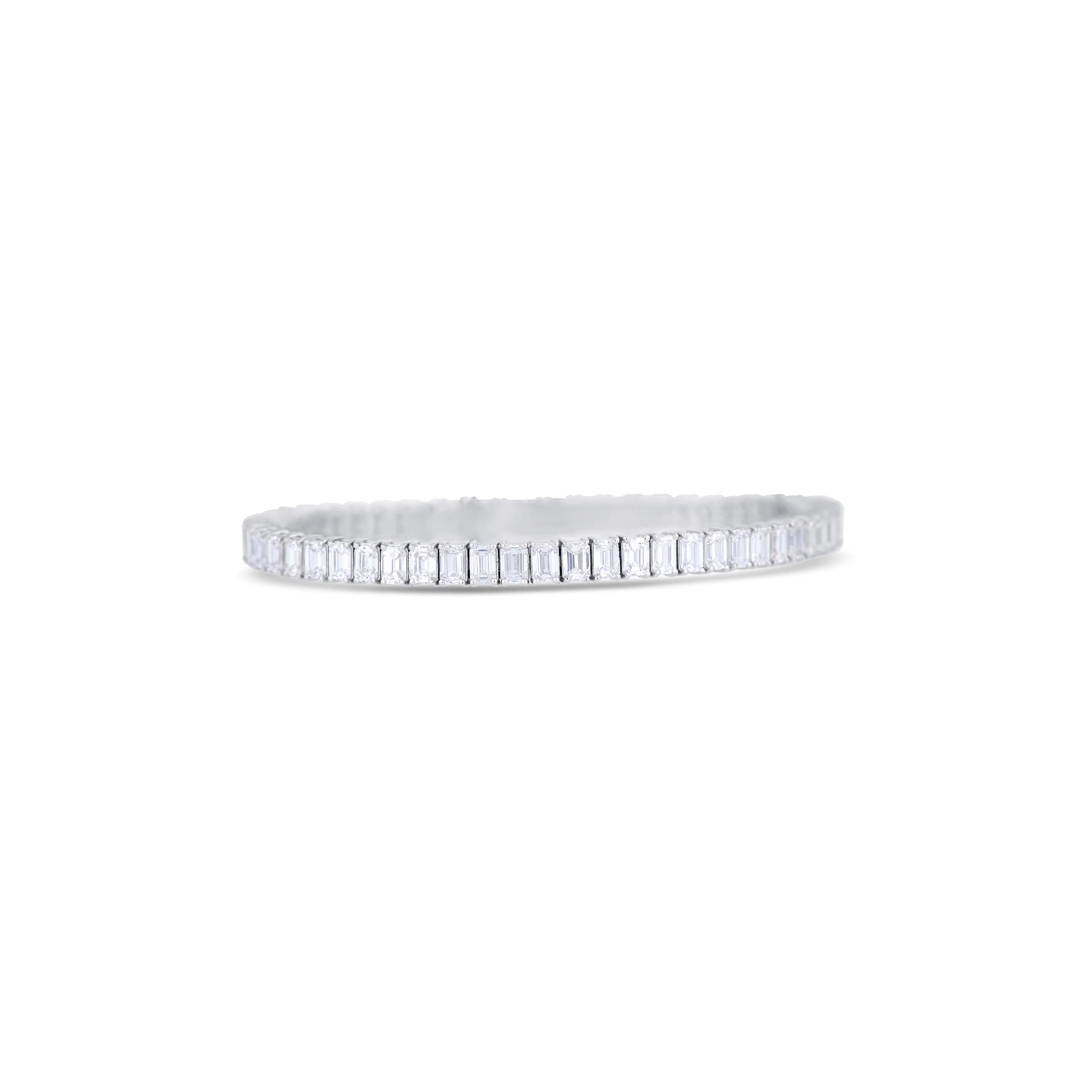 14K White Gold Emerald and Emerald Cut Diamond Tennis Bracelet - Image 3