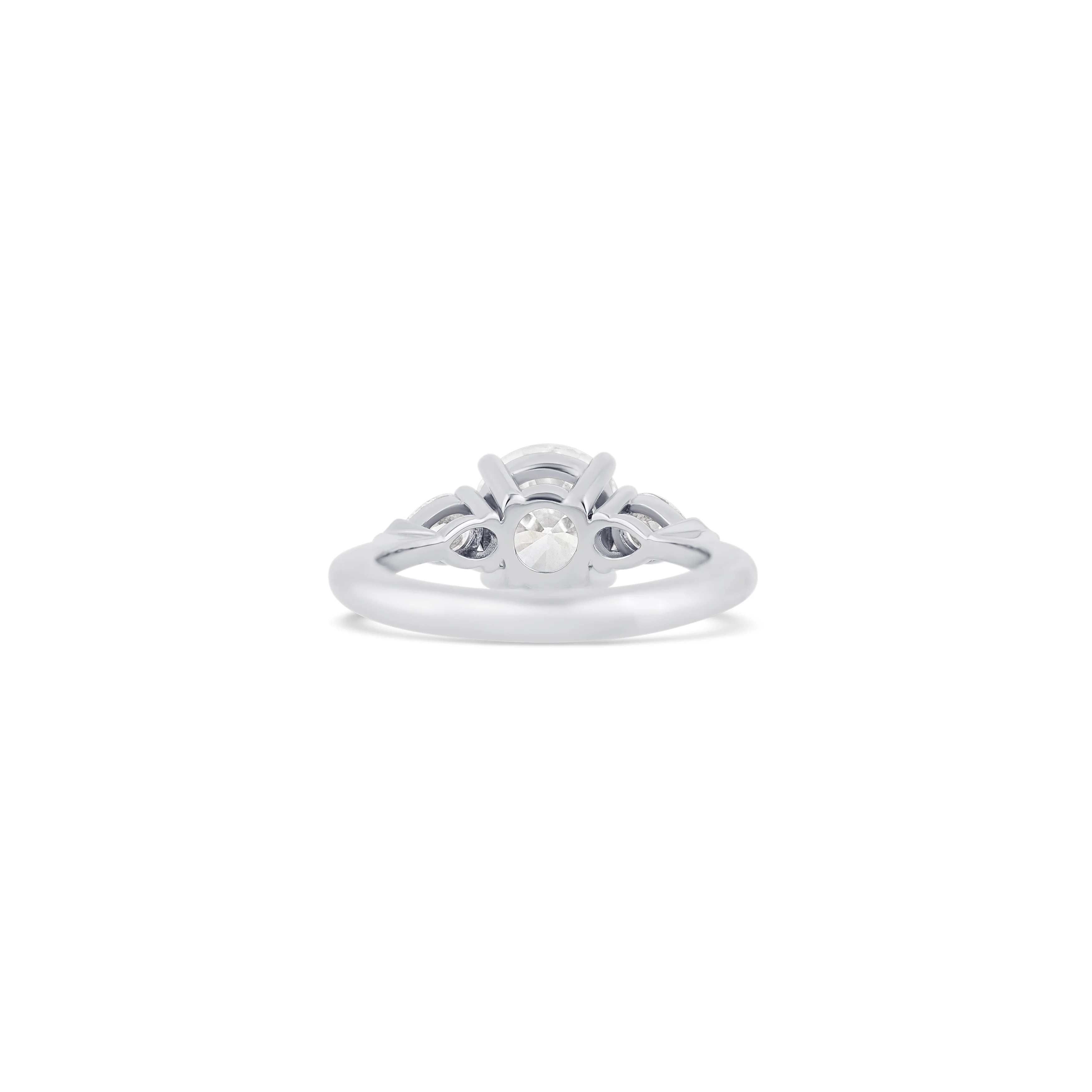 14K White Gold Gallery Round Diamond Engagement Ring - Image 4