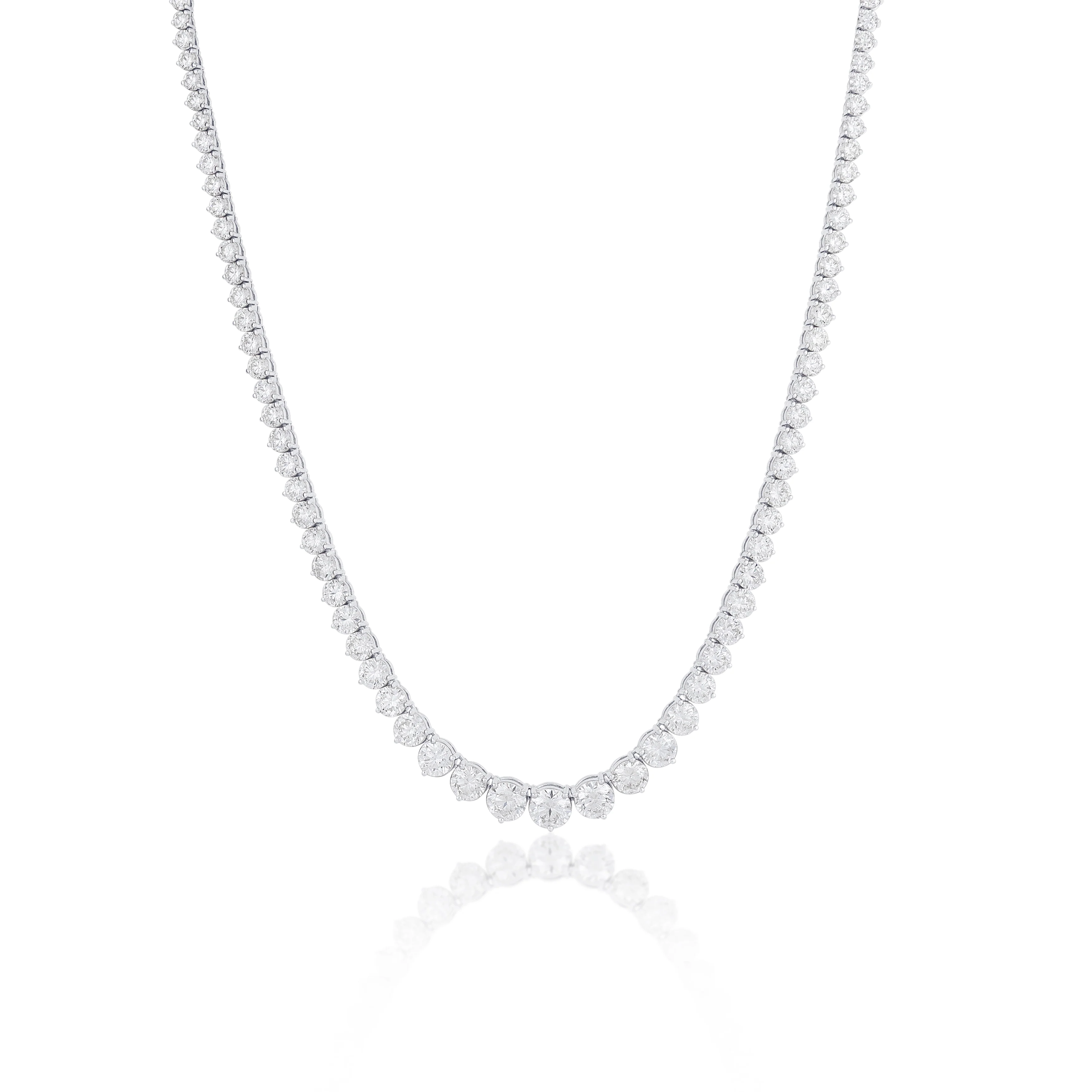 14K White Gold Round Diamond Bracelet