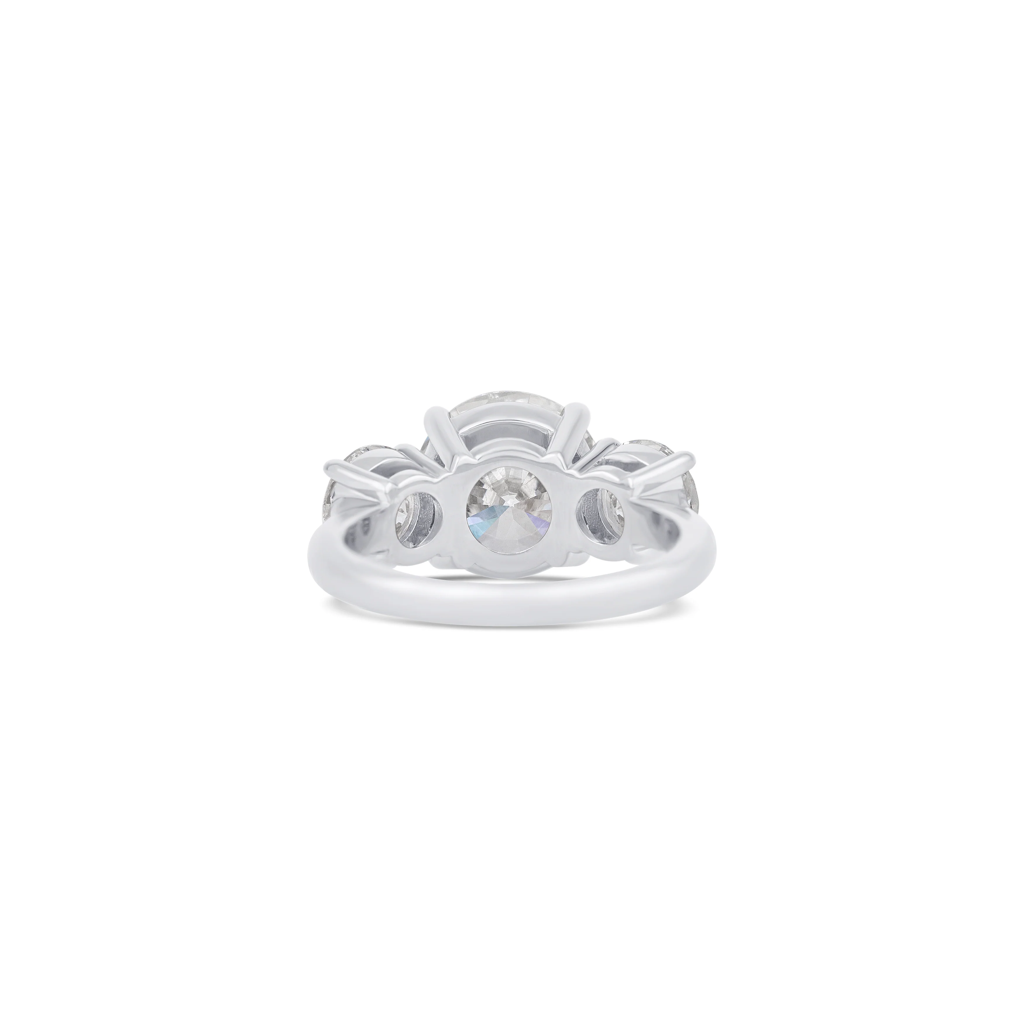 14K White Gold Round Diamond Three Stone Engagement Ring - Image 4