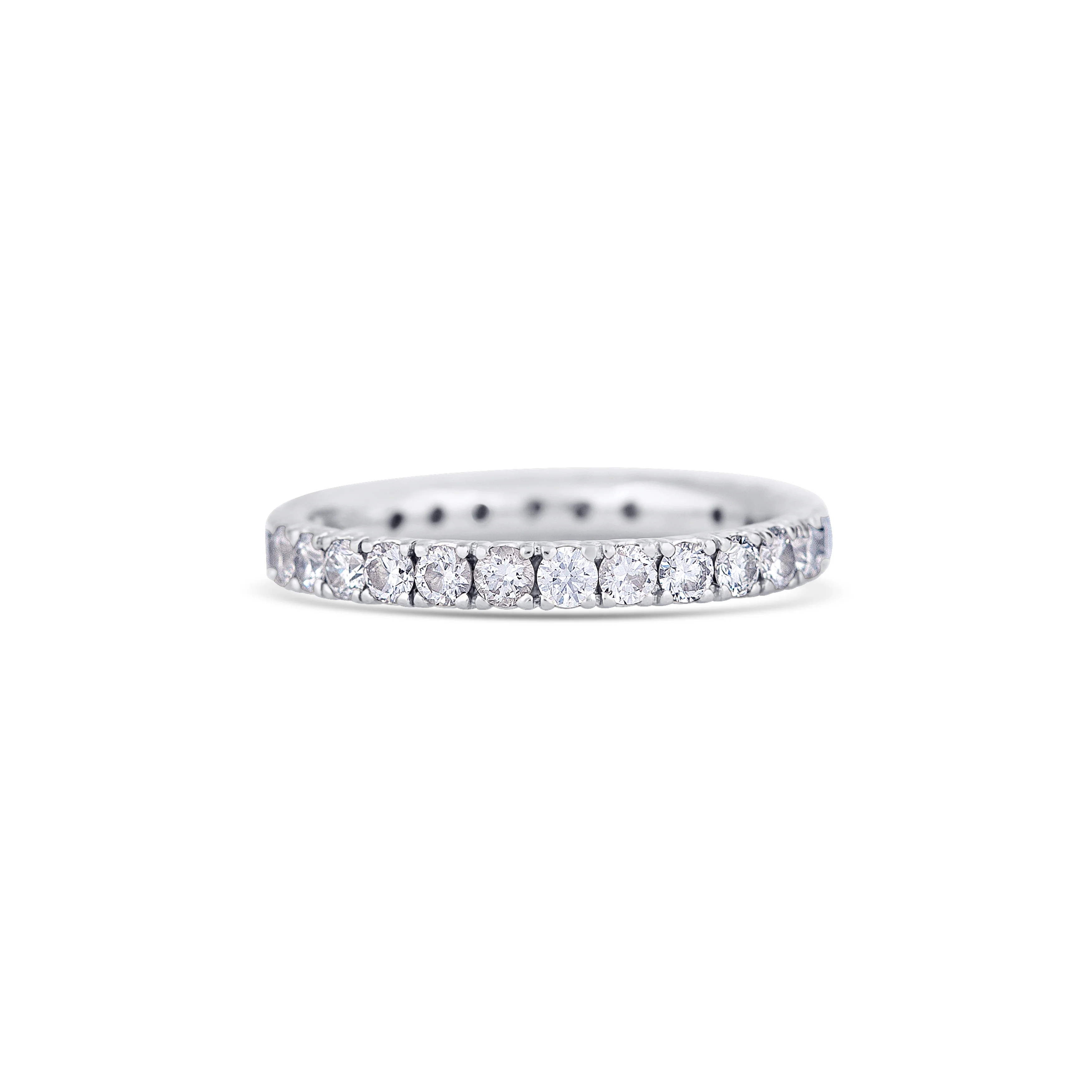 18K Gold Round Diamond Band