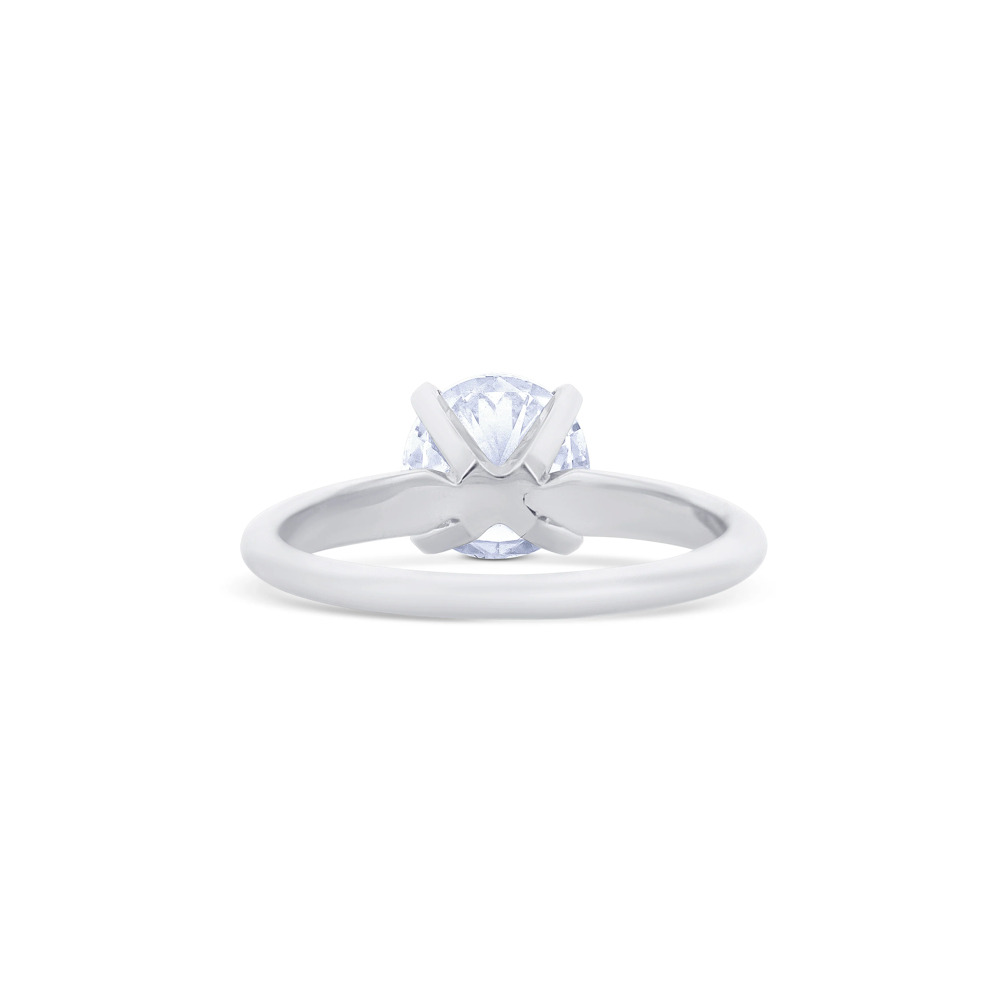 18K White Gold Brilliant Round Cut Diamond Solitaire Engagement Ring - Image 4