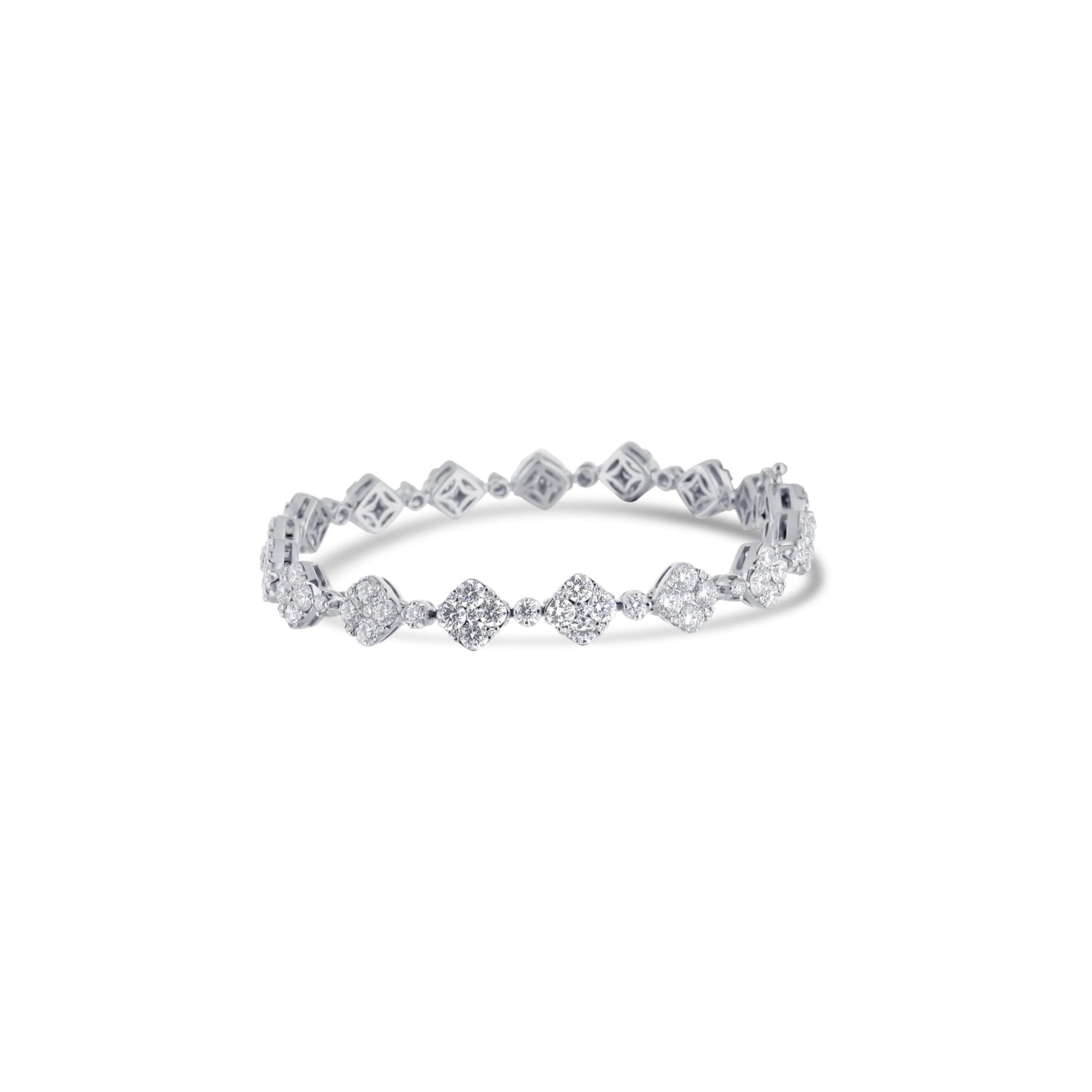 18K White Gold Diamond Shaped Setting Bracelet - Image 2