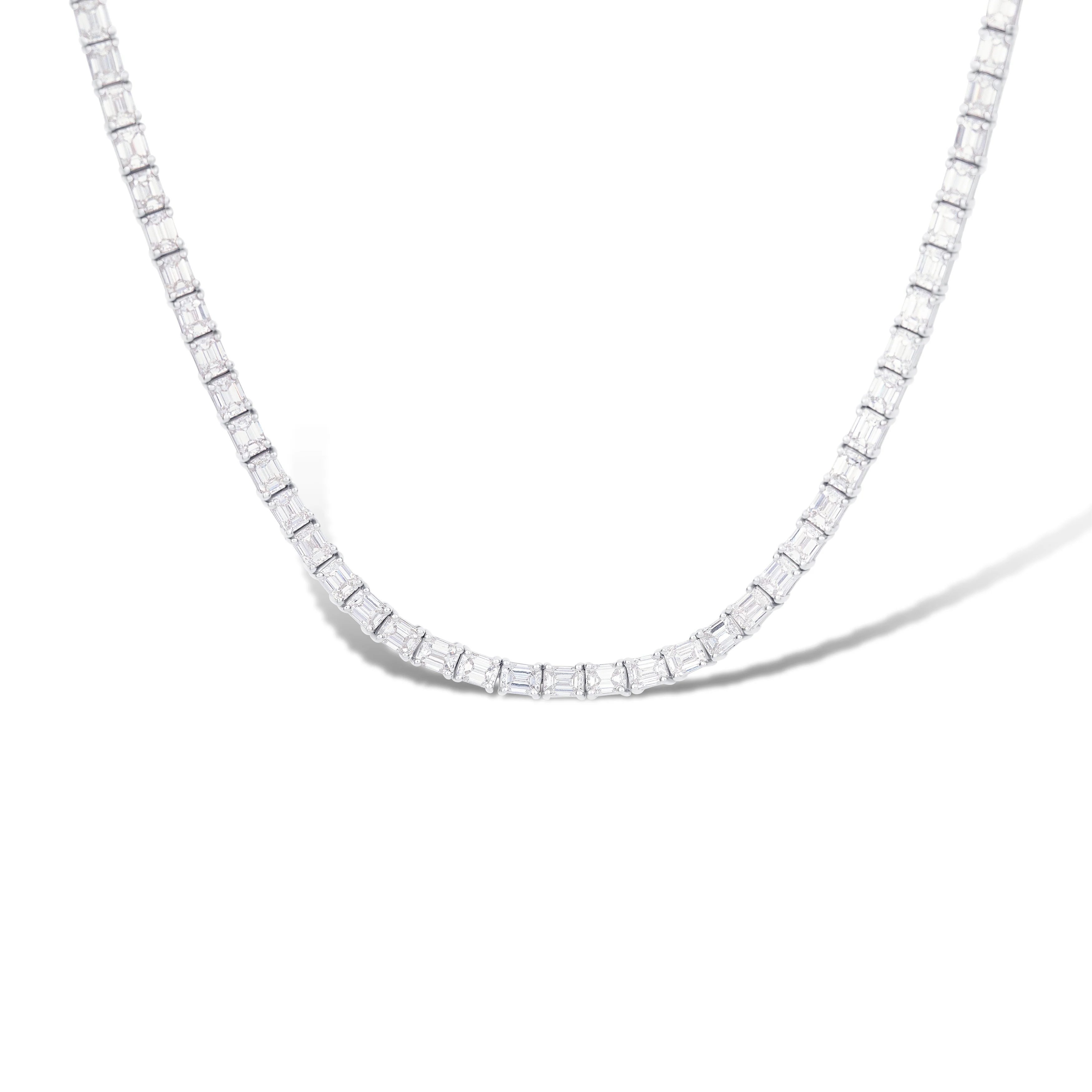 18K White Gold Emerald Tennis Necklace