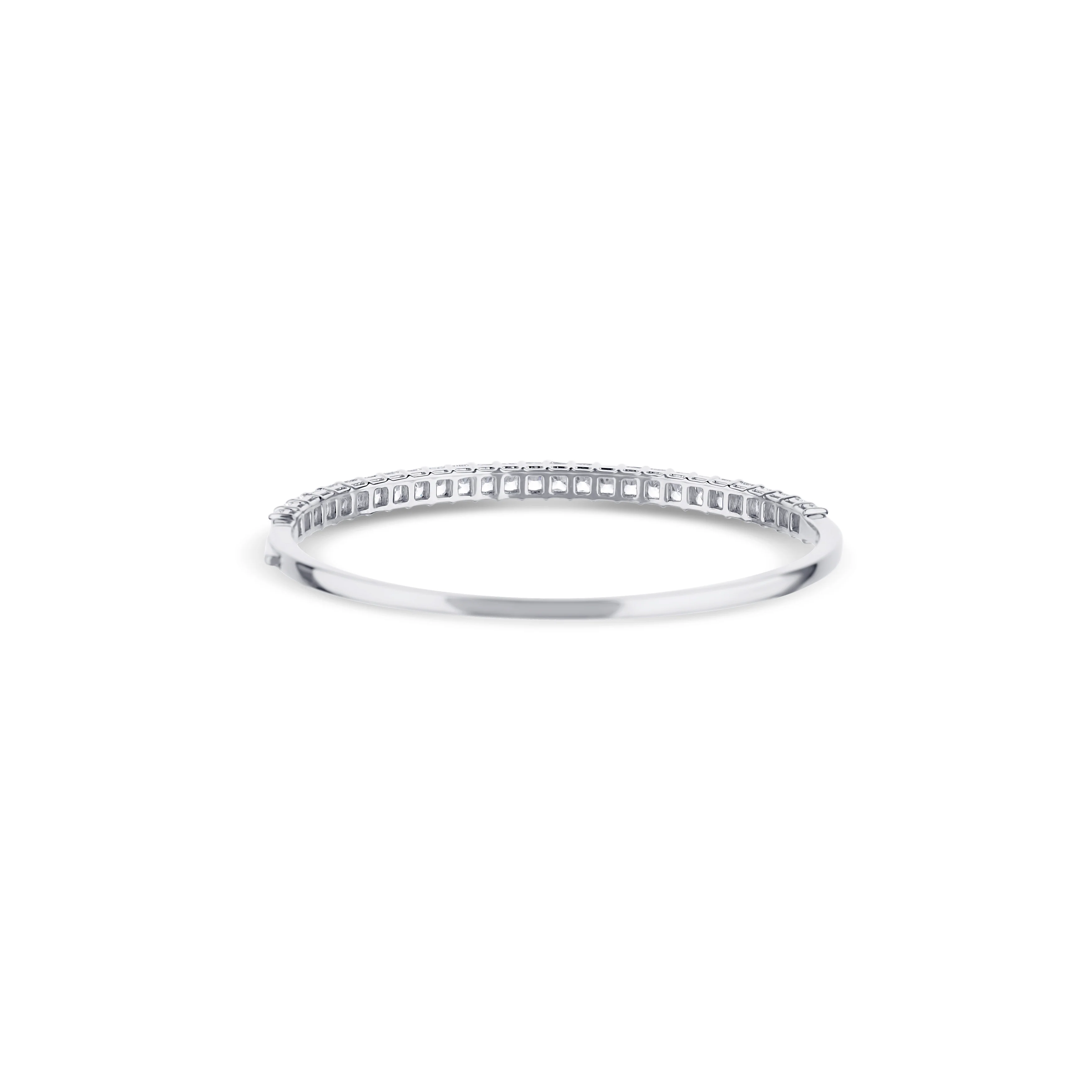18K White Gold Half Emerald Cut Diamond Bangle - Image 4