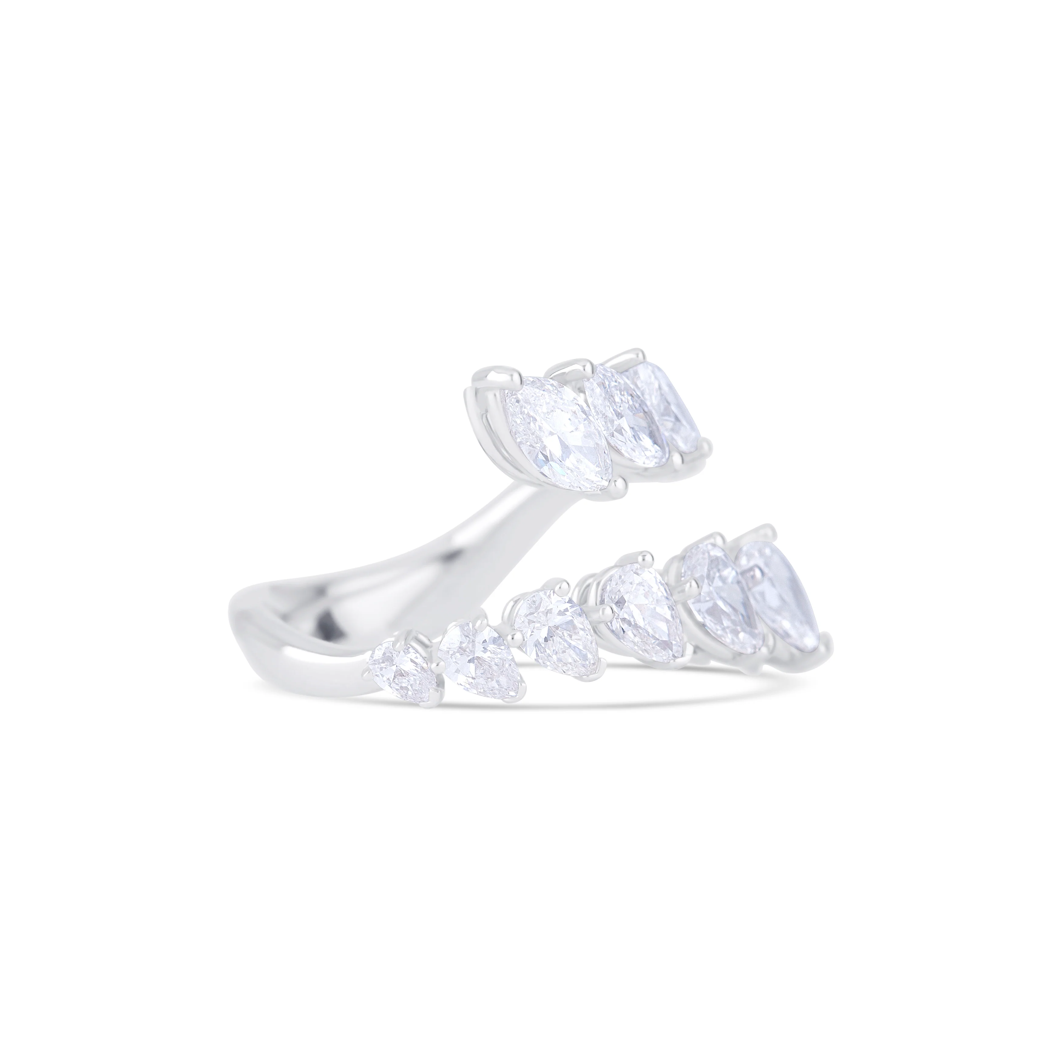 18K White Gold Multi Shape Diamond Fashion Ring - Image 3