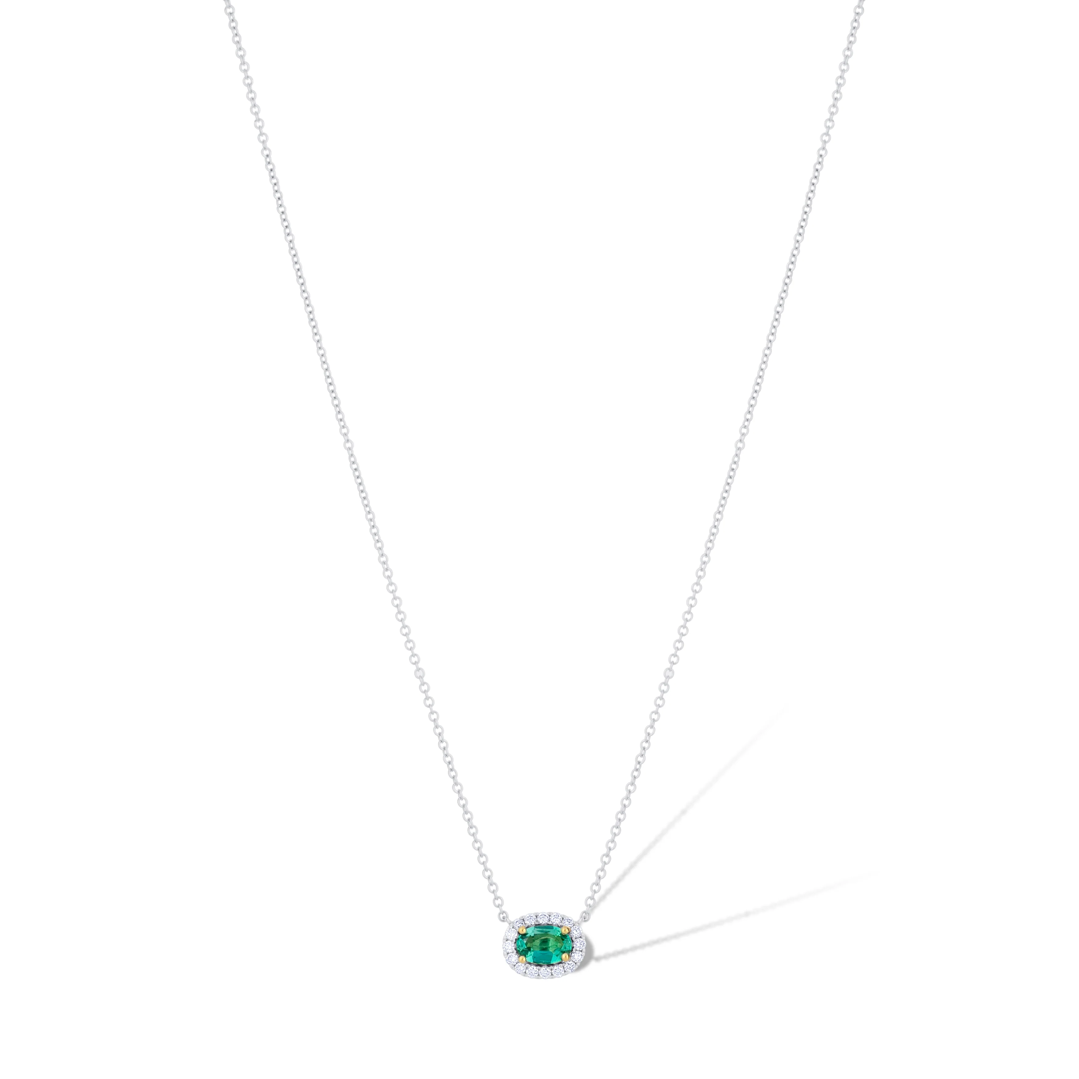18K White Gold Oval Emerald and Multi Shape Diamond Pendant Necklace - Image 2