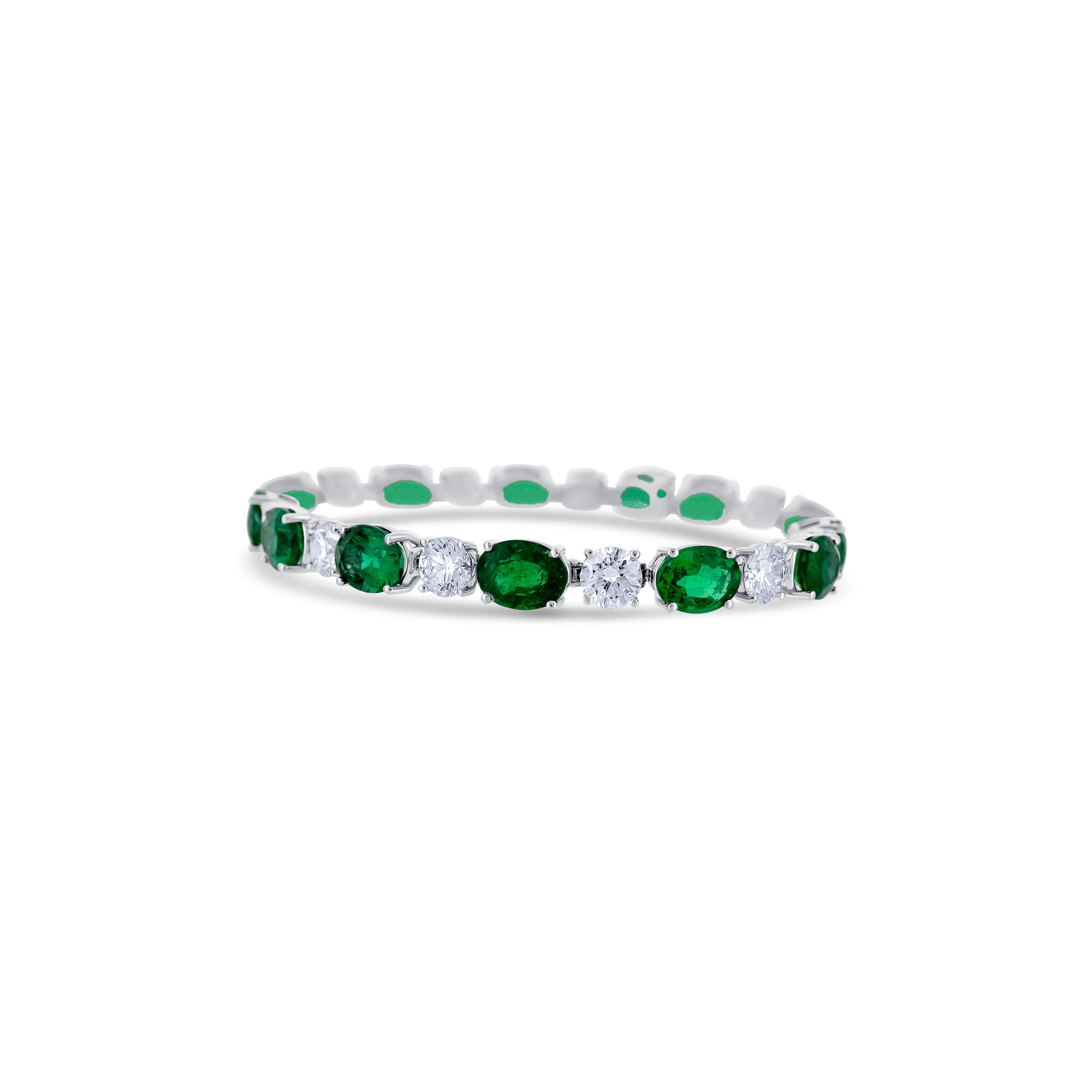 18K White Gold Oval, Emerald and Round Cut Diamonds Tennis Bracelet - Image 2