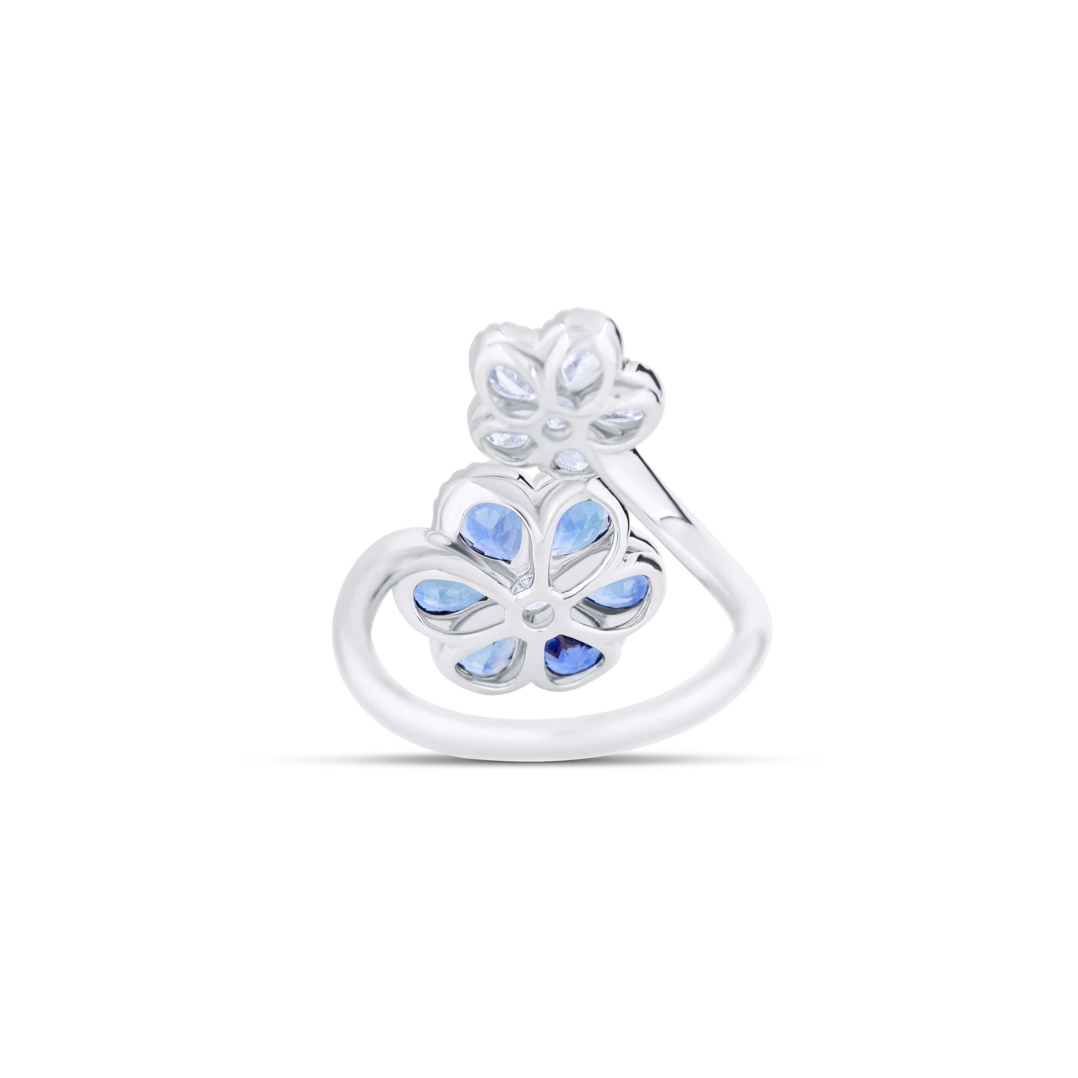 18K White Gold Pear Sapphire and Multi Shape Diamond Flower Ring - Image 7