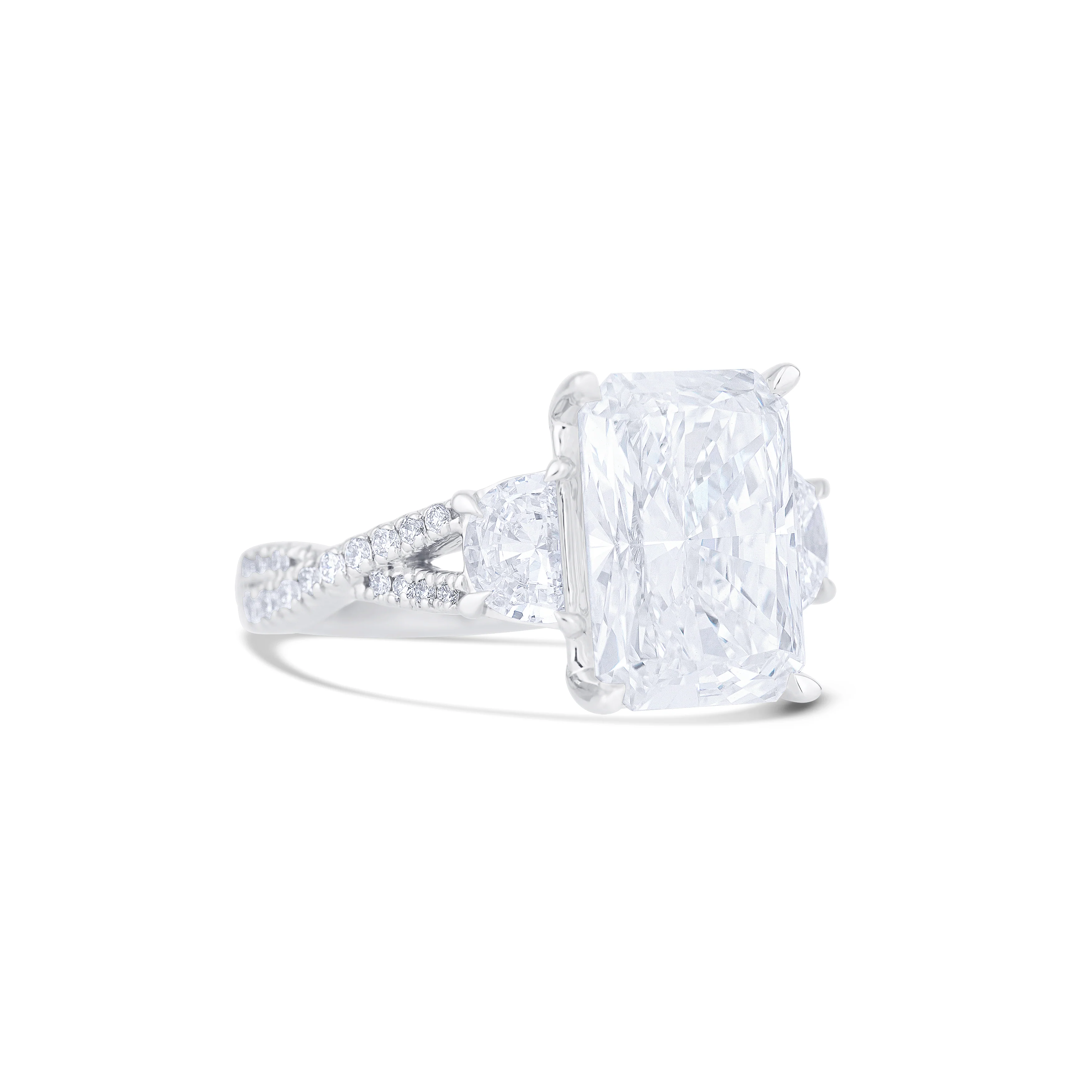 18K White Gold Radiant Lab-Grown Diamond Engagement Ring - Image 3