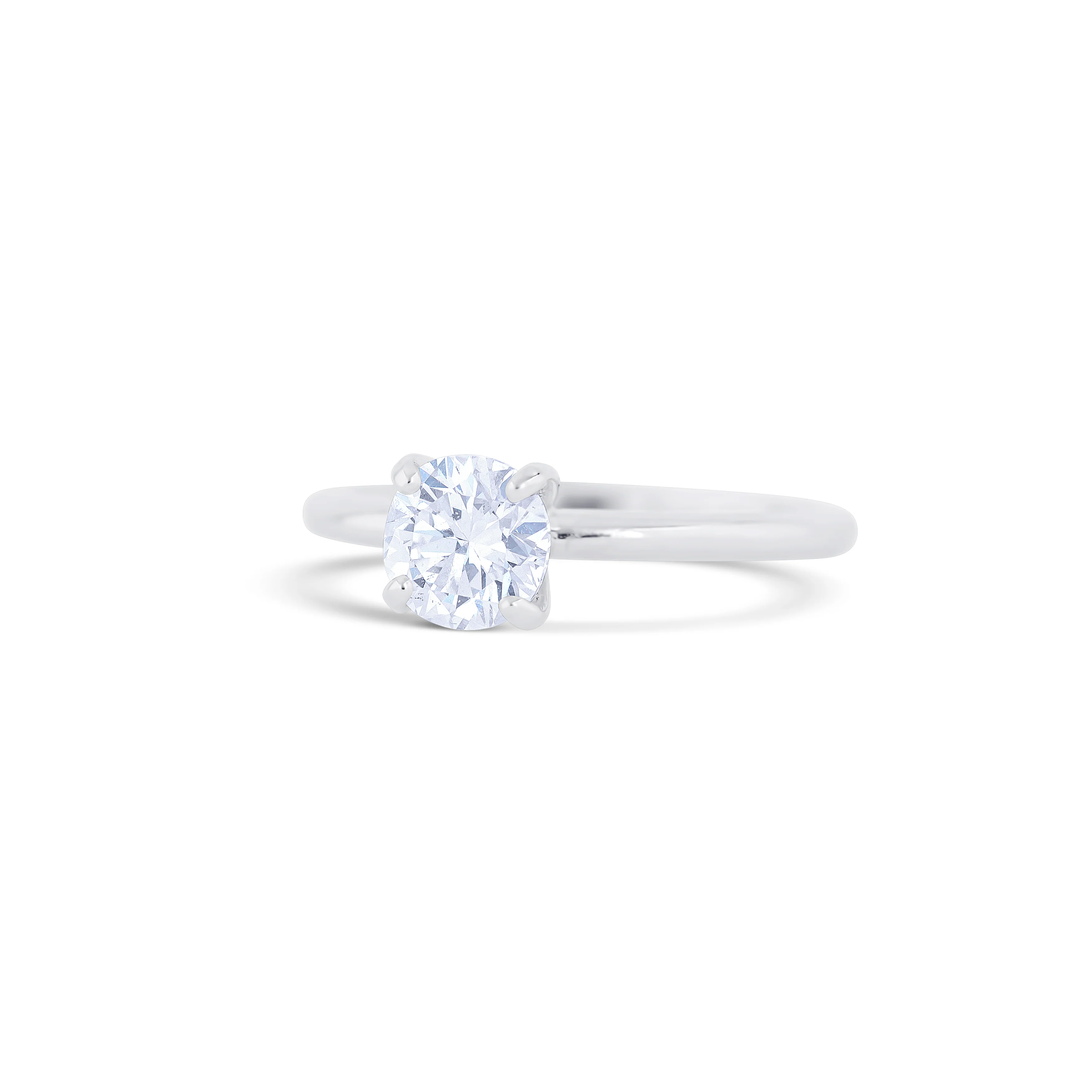 18K White Gold Round Cut Solitaire Diamond Engagement Ring - Image 2