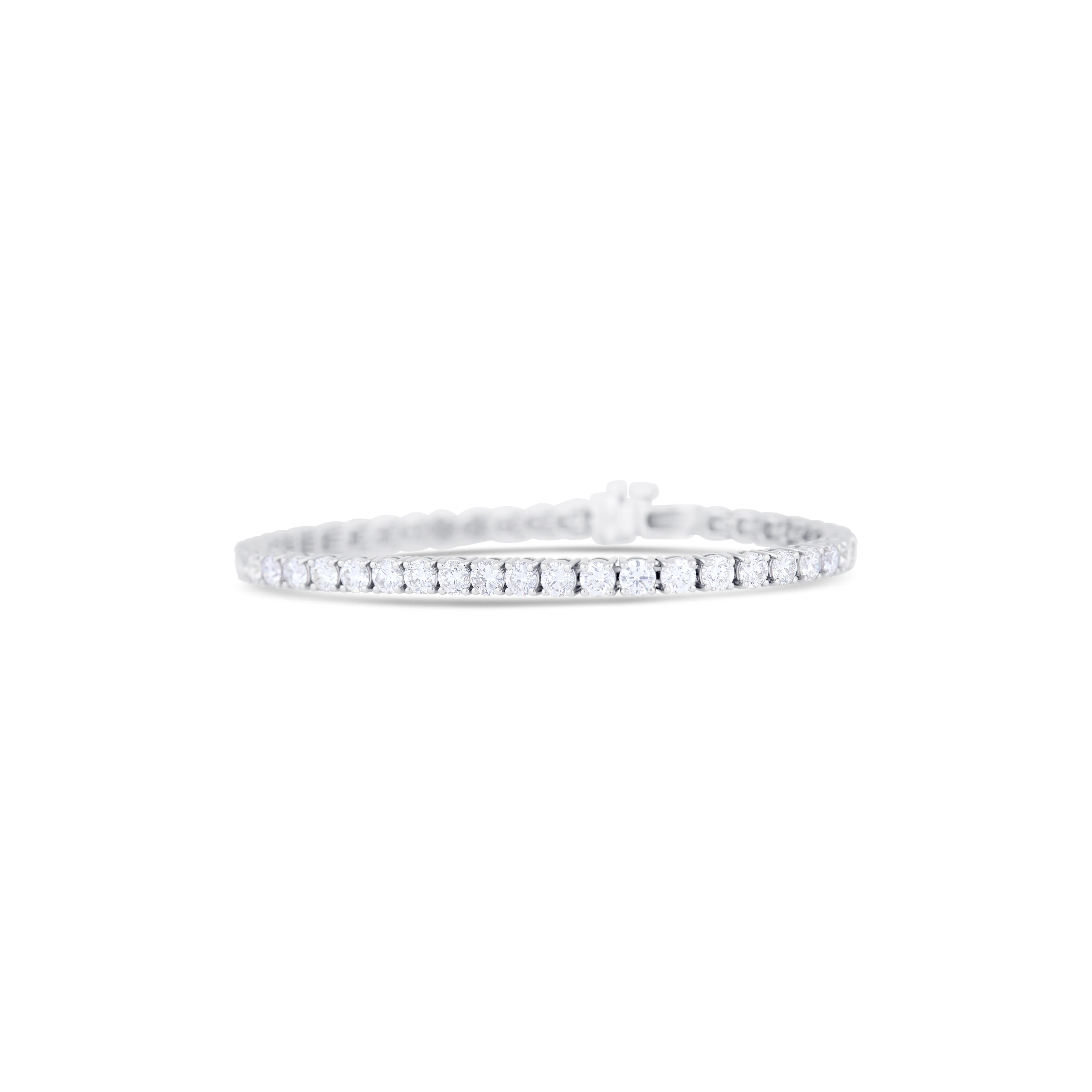 18K White Gold Round Diamond Bracelet - Image 2