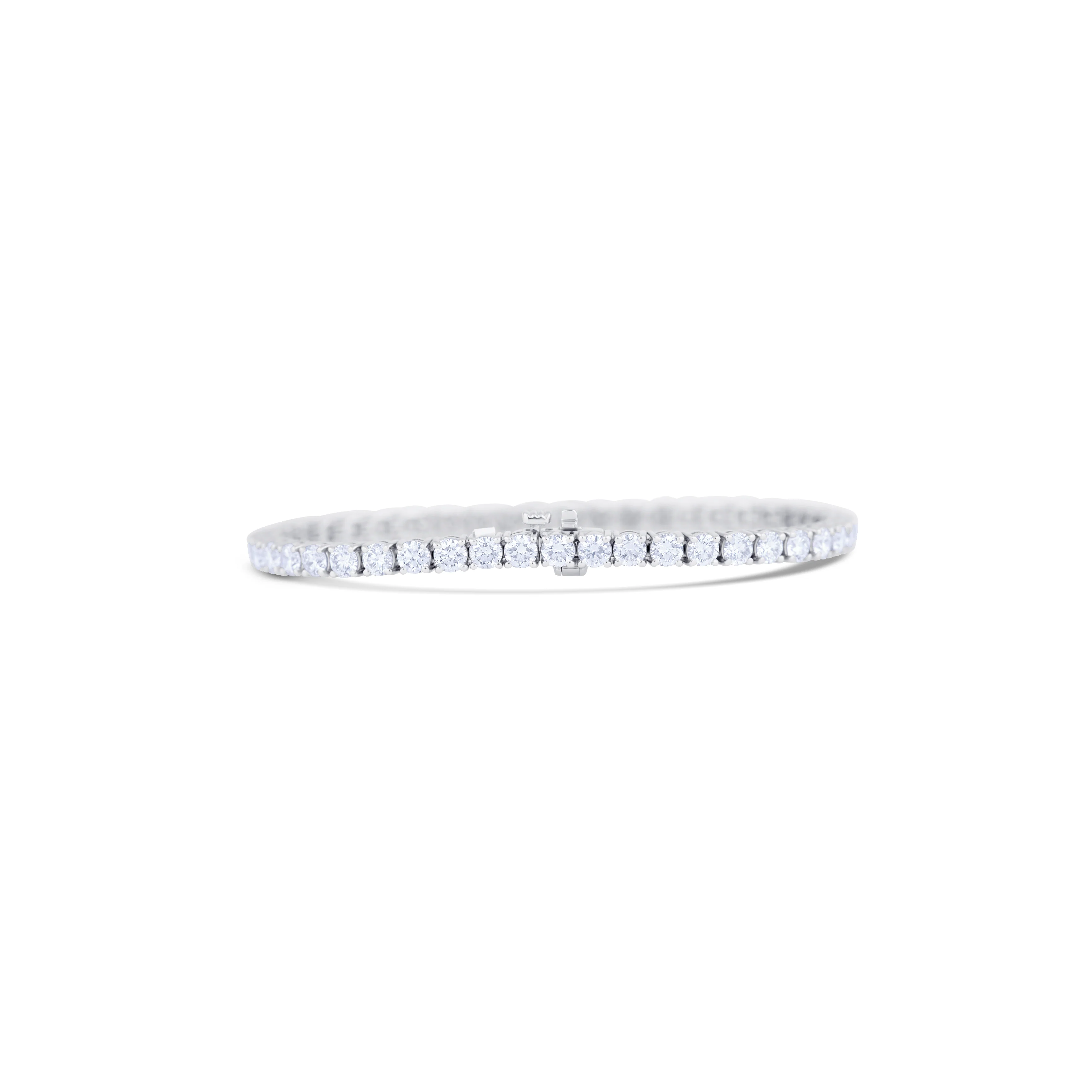 18K White Gold Round Diamond Bracelet - Image 4