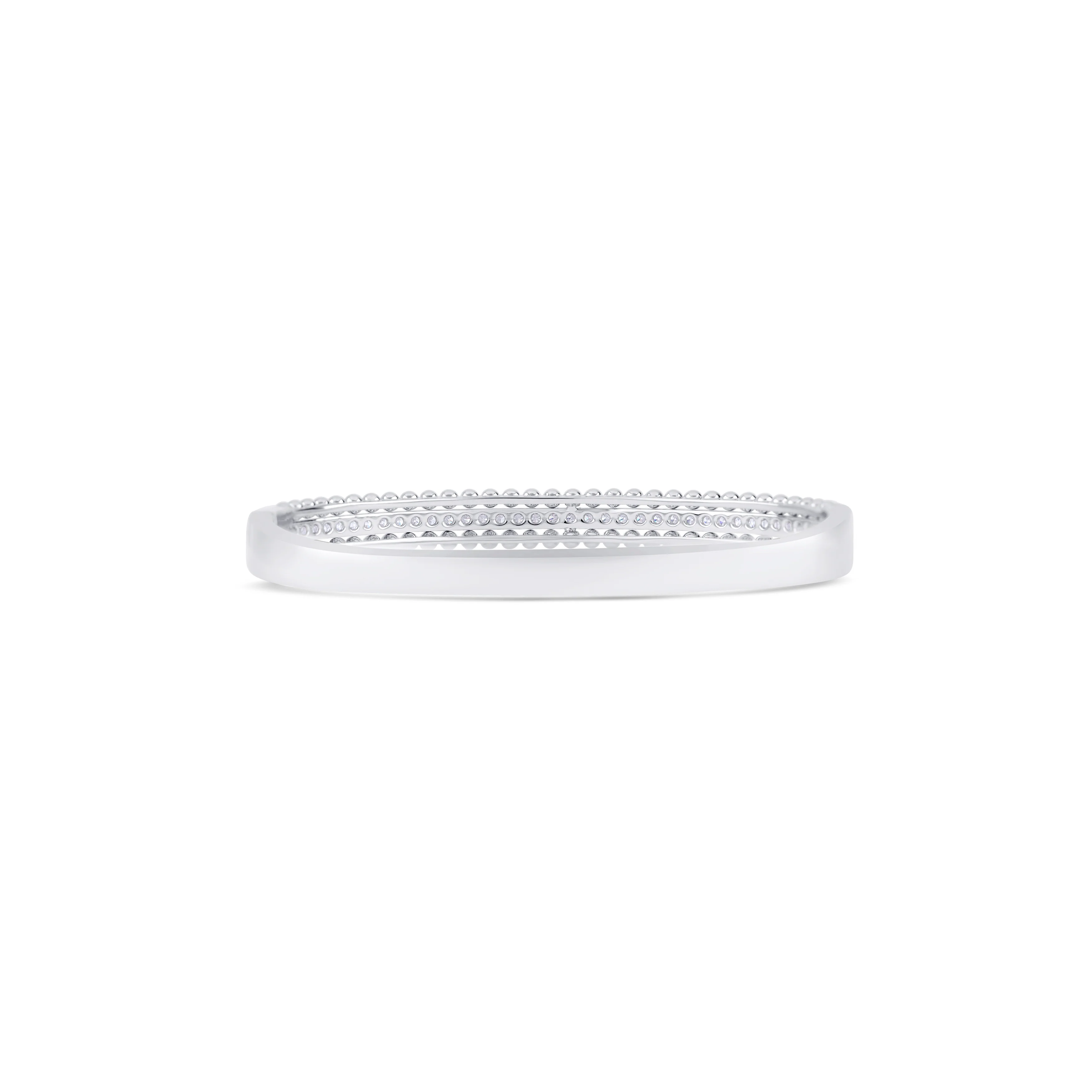 18K White Gold Round Diamond Hinged Bracelet - Image 4