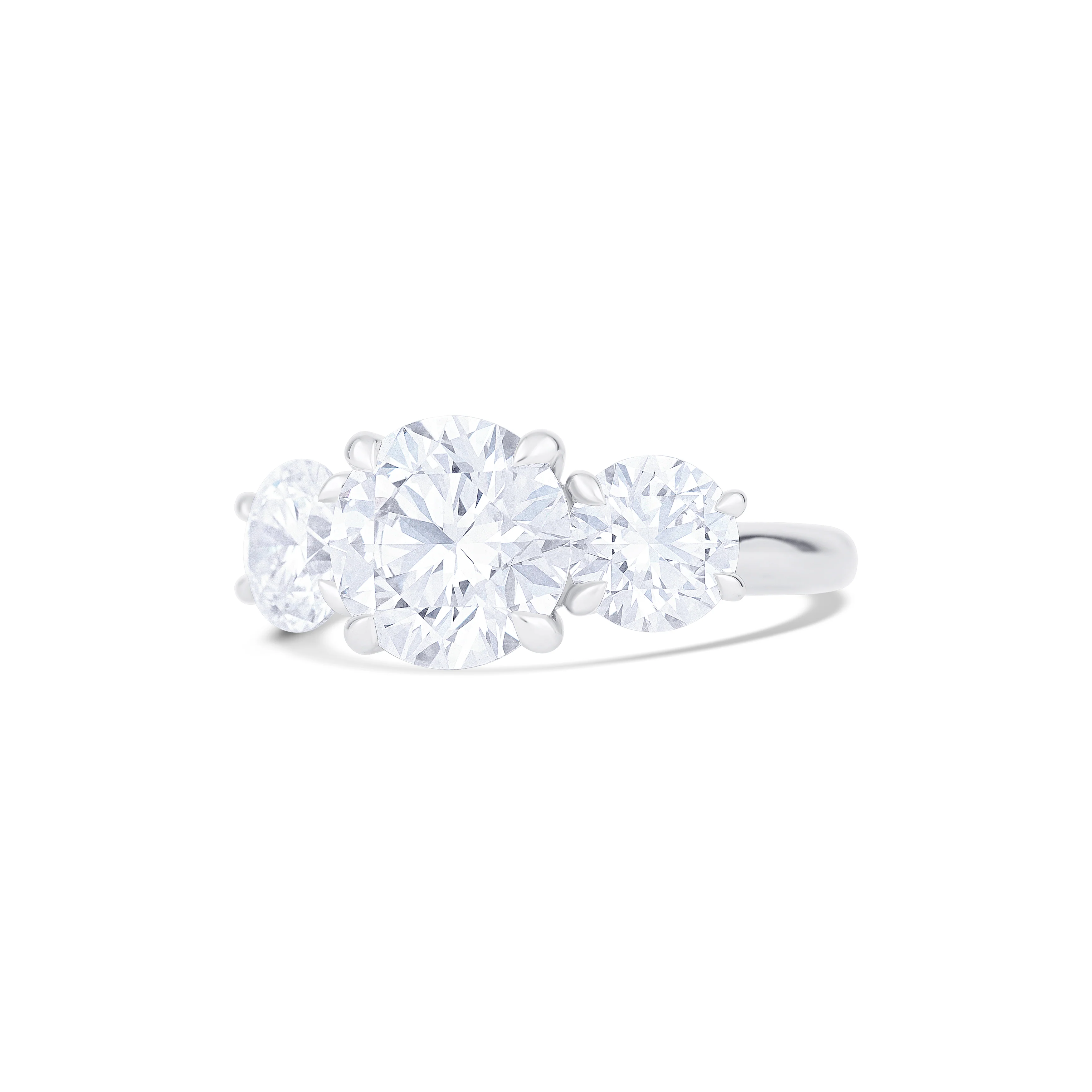 18K White Gold Round Lab-Grown Diamond Engagement Ring - Image 2