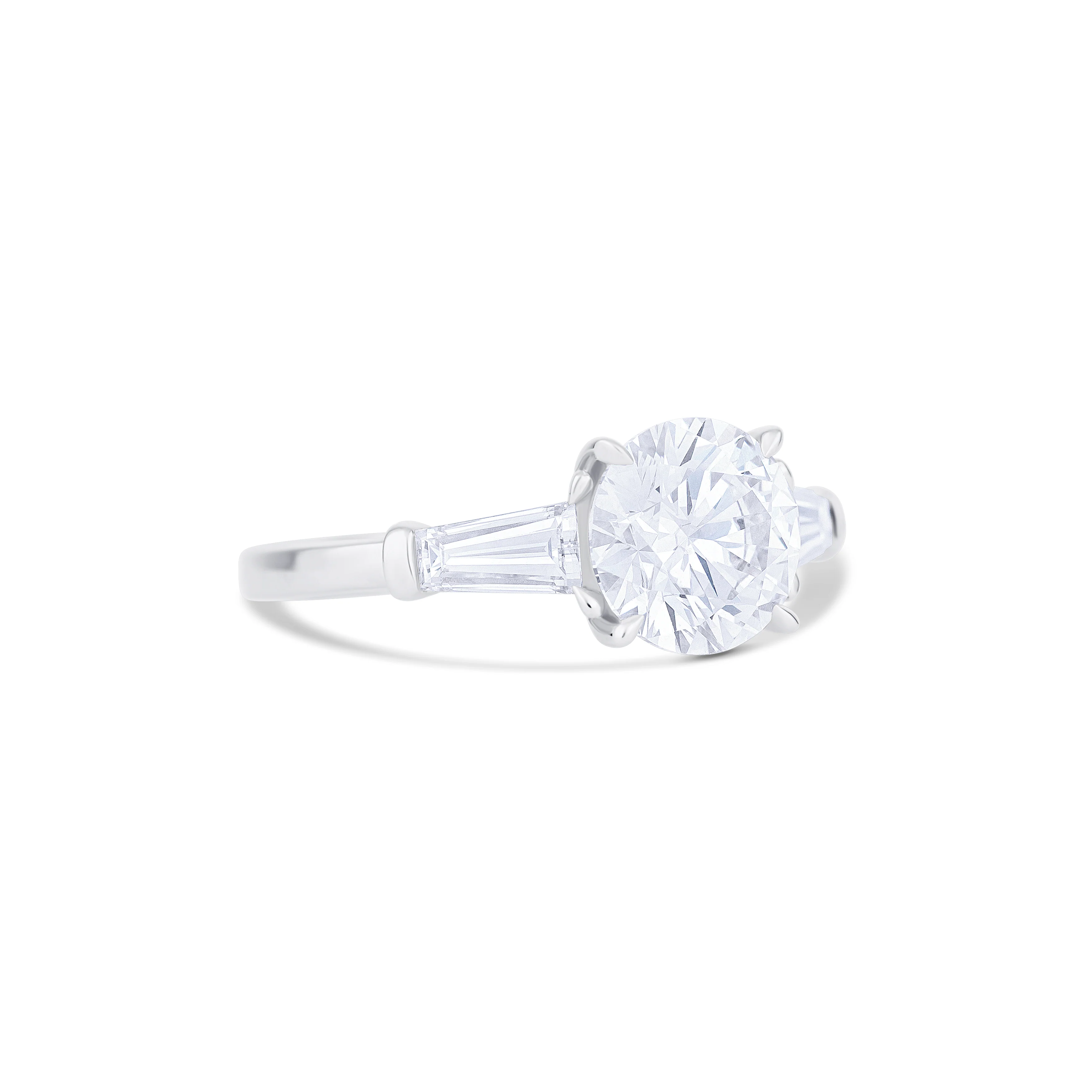18K White Gold Round Lab-Grown Diamond Engagement Ring - Image 2