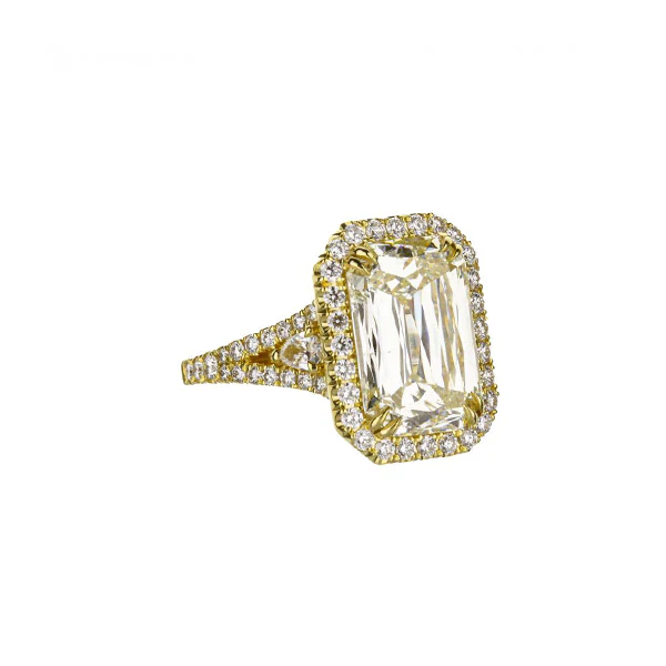 18K Yellow Gold Custom Scissor Cut Diamond Engagement Ring - Image 3