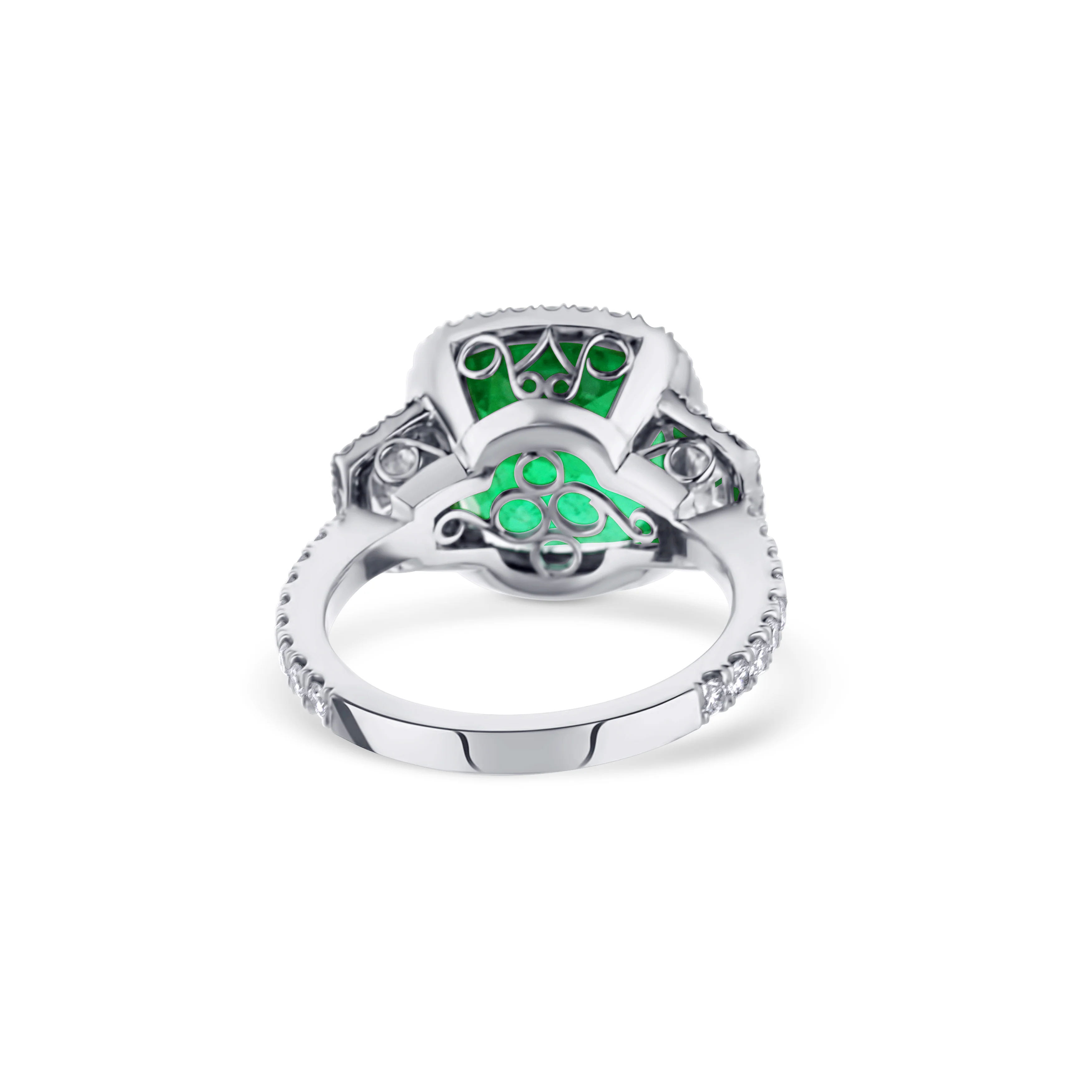 Platinum Cushion Emerald Center Diamond Halo - Image 4